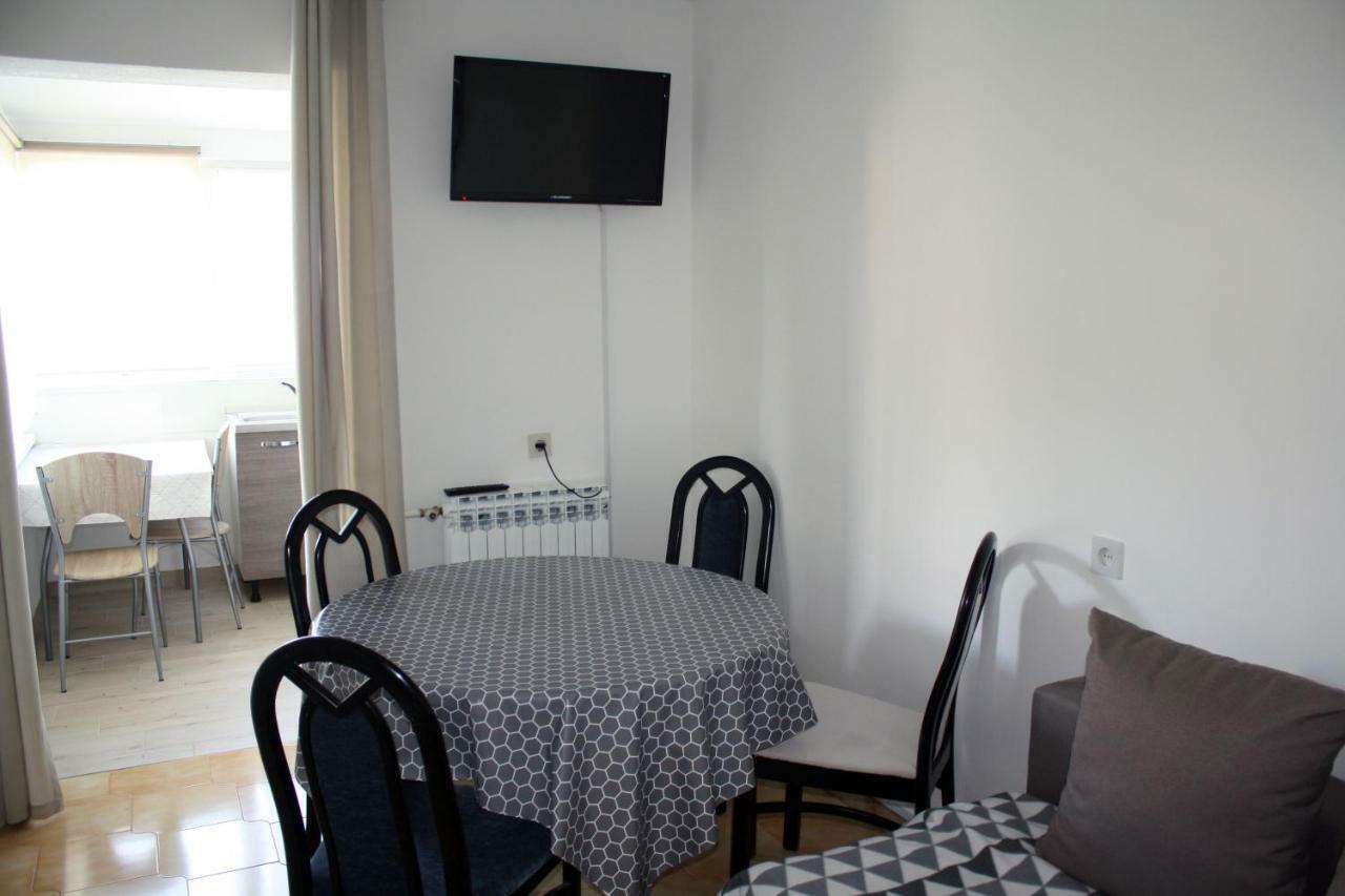 Apartment Vera อูมัค ภายนอก รูปภาพ