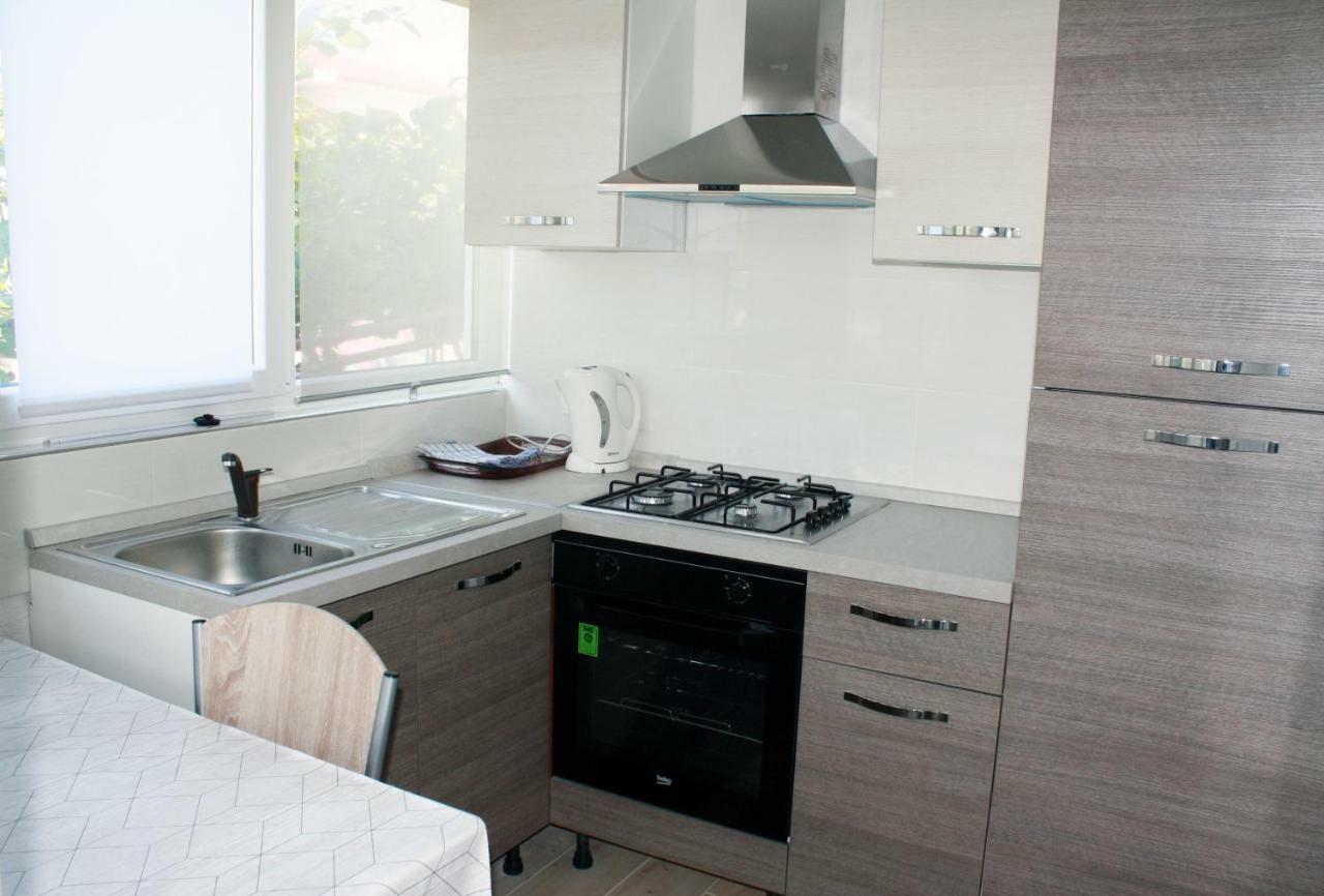 Apartment Vera อูมัค ภายนอก รูปภาพ